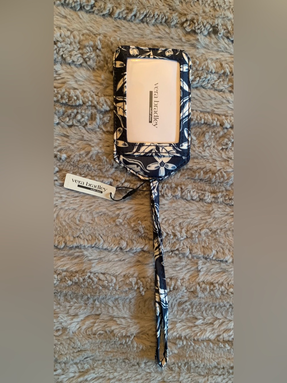 Vera Bradley Navy /White Rain Garden Luggage Tag NWT